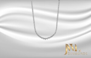 Graduated Diamonds 3 pronged Tennis Necklace