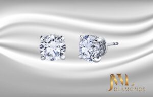 Round Diamond Studs