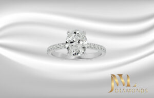 Oval shaped Diamond Engagement Ring
