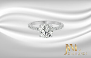 Round Diamond Engagement Ring